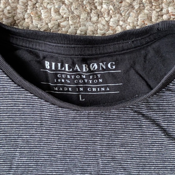 Men’s Billabong t shirt - Picture 2 of 5